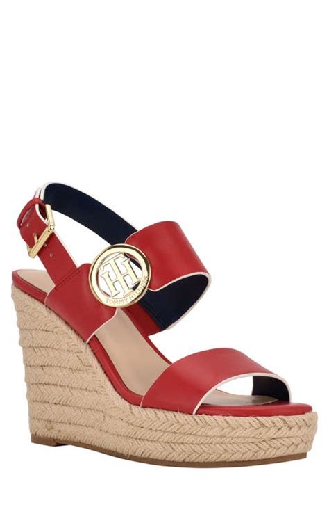 nordstrom rack sandals women.